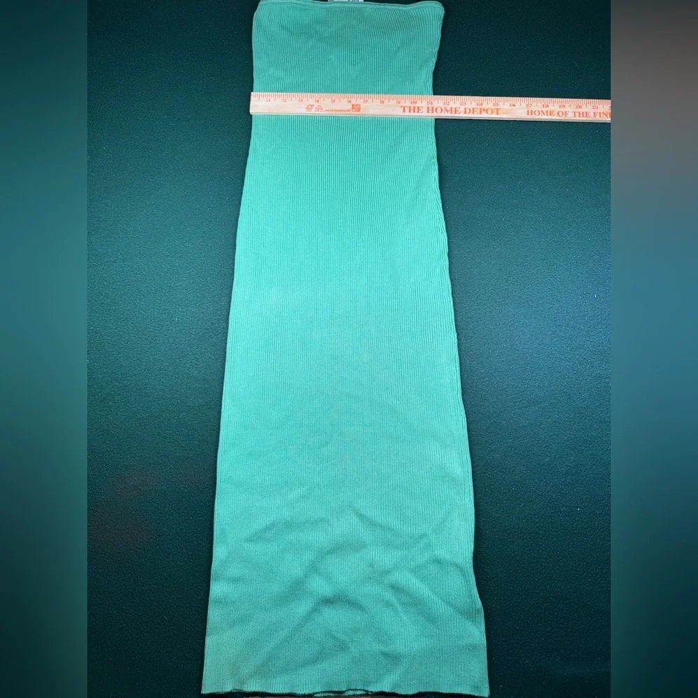 H&M Green Strapless Ribbed Midi Dress NWT Size M - Picture 2 of 5